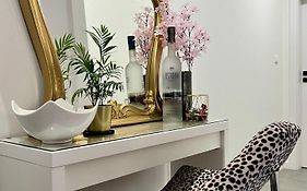 Family Apartment Ostoja